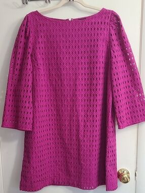 NWOT Ann Taylor Women's  Stylish Modern Purple Fuchsia Eyelet Sheath Dress Sz L